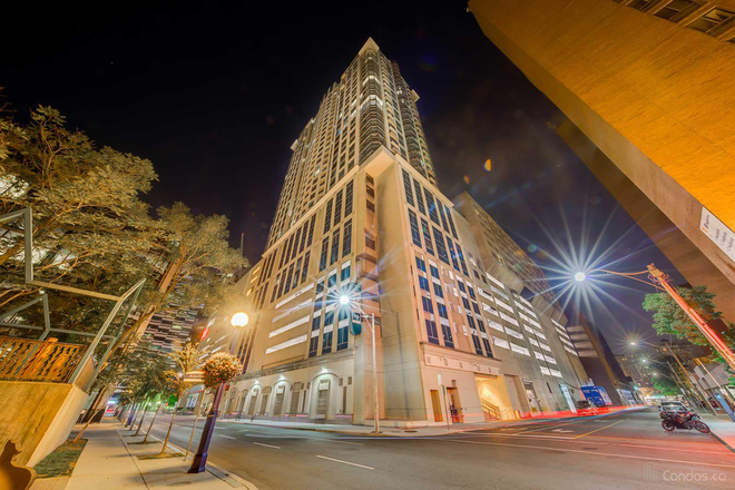 Building exterior -- on a high floor with a hotel-like view! - Room for FEMALE: BEST Location!! Prime Yorkville! $1580 All-Inc: 2-Min Subway/18-Min Walk to Campus