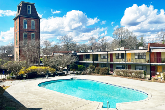 pool - Condo wit pool, garden, and free parking close to campus