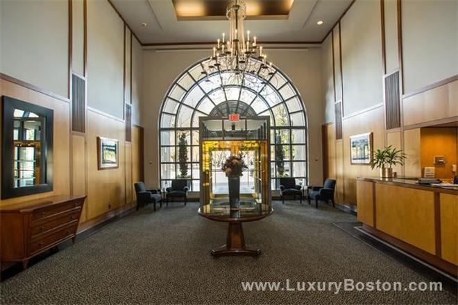 Lobby - Best of Beacon Hill and Downtown Crossing- New remodeled apartment across from Park s