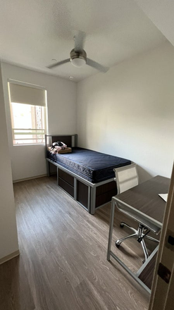Room image - PV2 4 Bed 2 Bath unit on Se. Mixed gender unit, right next to stairs exit.