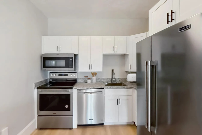 Kitchen - Affordable Apartment near Orange Line and Nubian - Lease Takeover