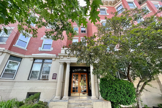 Front of Apartment - Allston Single Bedroom Apartment close to Griggs stop