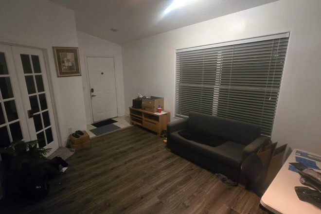 First room after walking in - Affordable house close to UCF, Full Sail, and Valencia