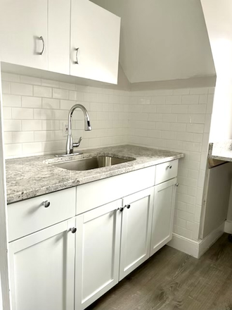 Bright Kitchen with Window / Natural Light - Beautiful 1 Bed, 1 Bath Apt. with Full Living Room. Heat & Hot Water Included. Walk to Brown