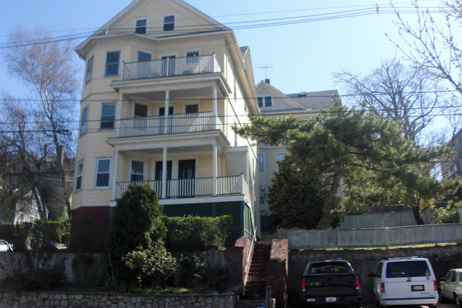 exterior - 48 Pratt St, 2 Bed/1 Bath, $2600 - avail. August 1st Apartments