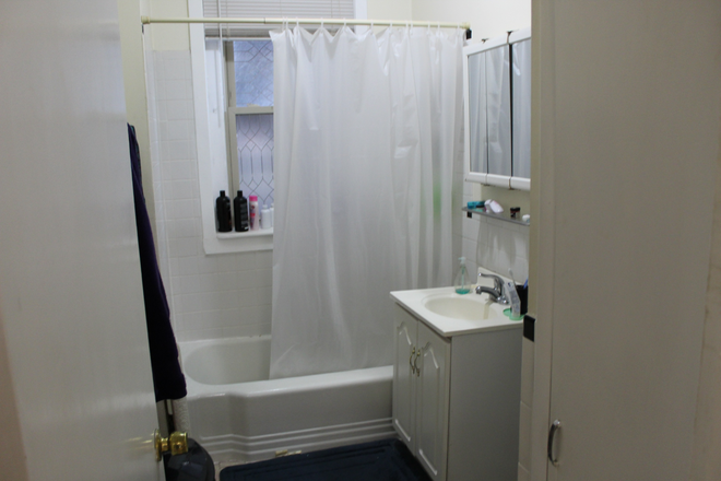 Bath - 2 Bed Fenway No Brokers Fee