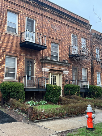 2288 Murray Hill - 2288 Murray Hill