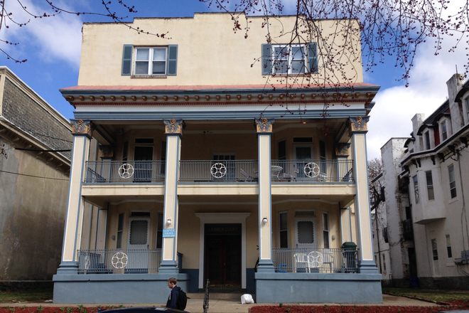 3413-15 Race Street - Large 5 Bedroom Apartment on Drexel Campus
