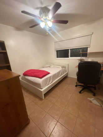 URGENT housing girls only summer sublease july - august can take over for next year as well! 5 girls total 2 bathrooms. sunroom - right behind on campus apartments