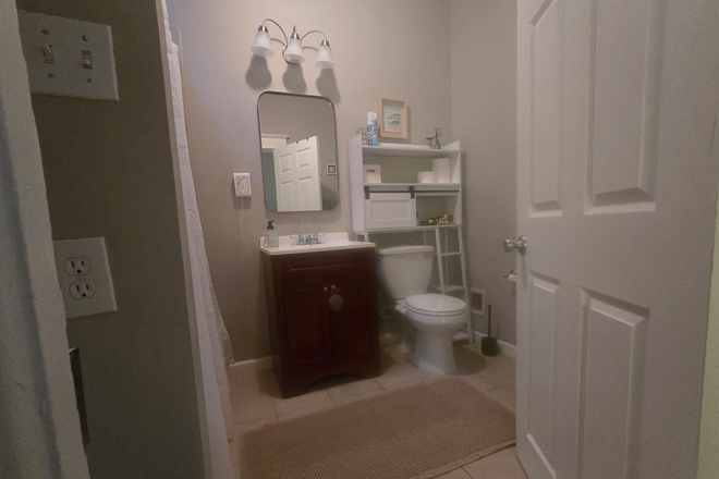 - Furnished 2BR, 1.5Bath rowhouse 2 blocks from Johns Hopkins Bayview