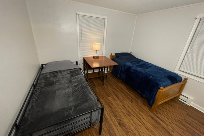 Bedroom - Cozy Home Just 13 Minutes from LU