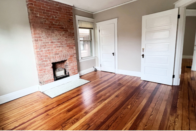 bedroom - 1 room available for Jan move in- 5BD 2BD shared house