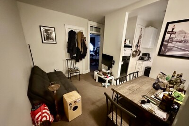 1 - Off Campus Affordable and No BROKER FEE Studios, 1, 2 and 3 Bedrooms for 9/1/26 Move in