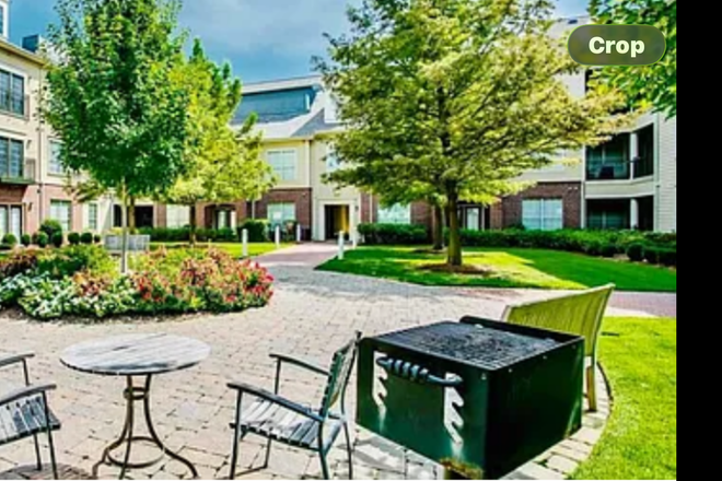 Courtyard area - Saroni Real Estate