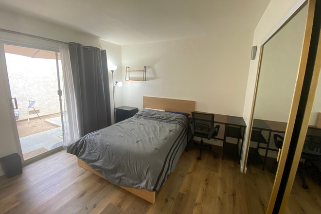 Bedroom - **Seeking a male UCR student roommate for the coming school year. Furnished and easy access to UCR!