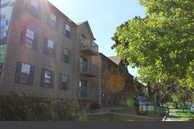 outside view - 214 Marsteller, Collegiate Communities Apartments