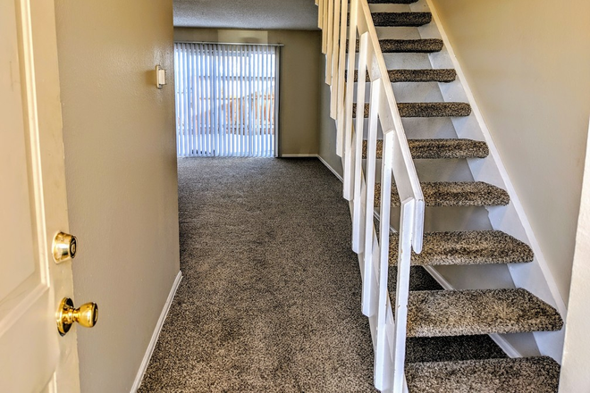 Entrance - 1050 Sir Galahad Drive Apartments