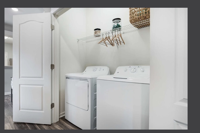 In Unit Washer Dryer - LODGE ON THE TRAIL Apartments