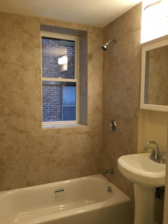 Bath - 4 BD 2 BA Mission Hill No Brokers Fee!!!!!! Apartments