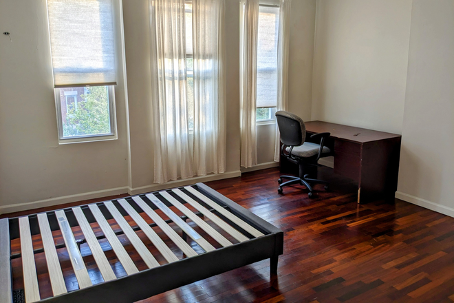 3rd Fl bedroom - Sunny 4Br/2BA Apt. Rent by Room.