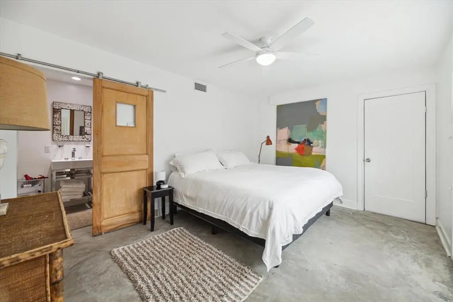 Bedroom 2 - Sunny Montrose Apt w/ Private Deck and Pool Access