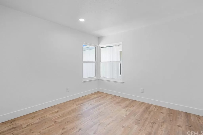 bedroom example - 1 room sublet for Fall 2026 House