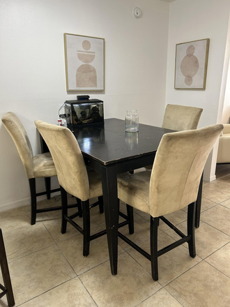 Eating area - 1 room, private bath available in 2 br townhouse