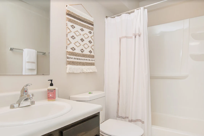 Bathroom Reference Photo - University Crossing