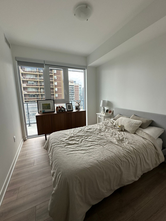 Bedroom - 1 Furnished Bedroom with an Ensuite Bathroom + Balcony in a 2 Bedroom Apartment - WOMEN ONLY