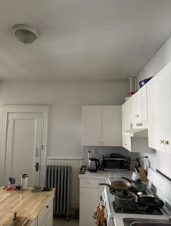 More kitchen angles, 4 burner gas stovetop and oven - Coolidge Corner Apt with great T access