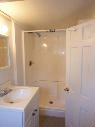 Bathroom - Studio Apartment