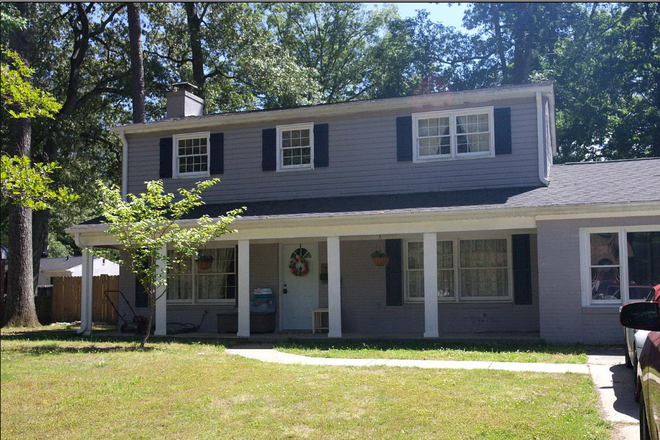 Outside street view of front of house - Skipwith Farms Single Family Home 4BD 3.5BATH