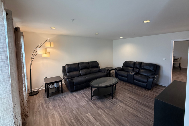 Living Room - 5102 Pierce Ave. House