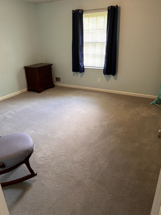 Bedroom - 2928 Pheasant Drive