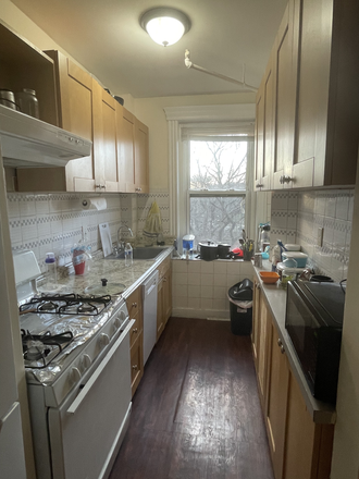 Call NOW for showings! 617-236-8550 - RIVERWAY - MODERN TRUE 2BR W/ LIVING RM, H&HW INC, LNDRY IN BLDNG, DW RNTL PRKNG AVAIL *7/1/2026*