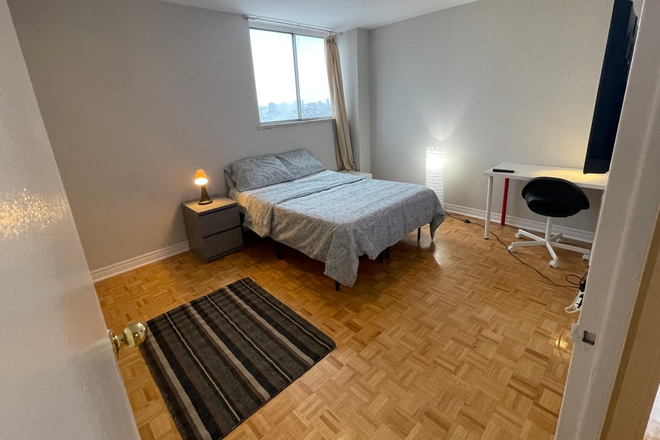 Premium Deluxe - Bedroom - Fully Furnished Private Rooms | Downtown Near Sherbourne Station & UofT