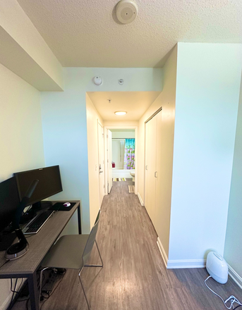 Bedroom - University View Apartments | Summer Sublease | 5 Min to Campus