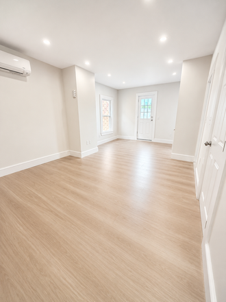 Living room - Bennington House - Unit 3