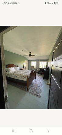 Bedroom photo #1 - Next to CU - Room #11