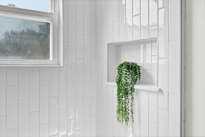 Bathroom - CHIC Designer 2 Bedroom w/Parking & Laundry Apartments