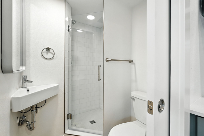 Bathroom - University Hall, Unit #9 Apartments