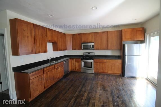 Kitchen - 29 Commonwealth Terrace