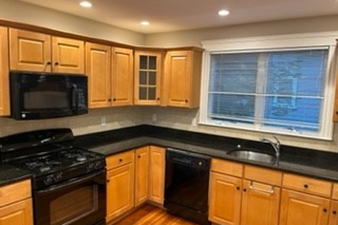 Kitchen - West Roxbury - Sunny 2 Bedroom Duplex