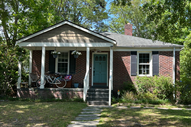 Front - Walk to Avondale, Grocery/shopping, Greenway & South Windemere