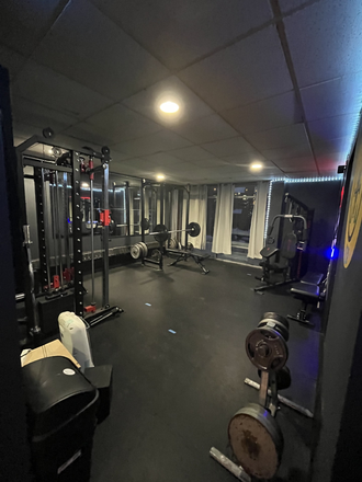 gym - Circle Pines