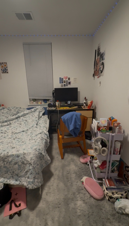 Bedroom - South Campus Commons Summer Sublease