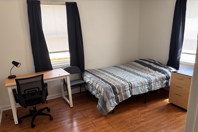 All rooms are furnished - University Oaks -