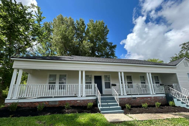 Street view - A Hidden Gem Minutes from UMMC Apartments
