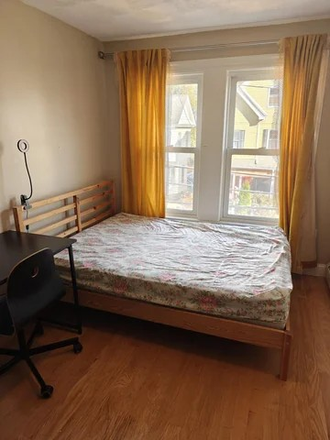 Bedroom - Private room: $900 House