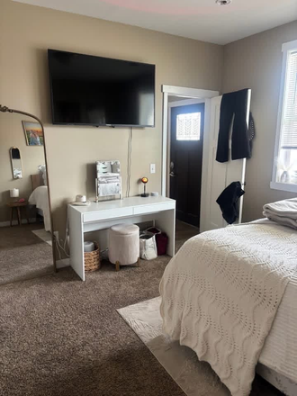 Bedroom A - College Town